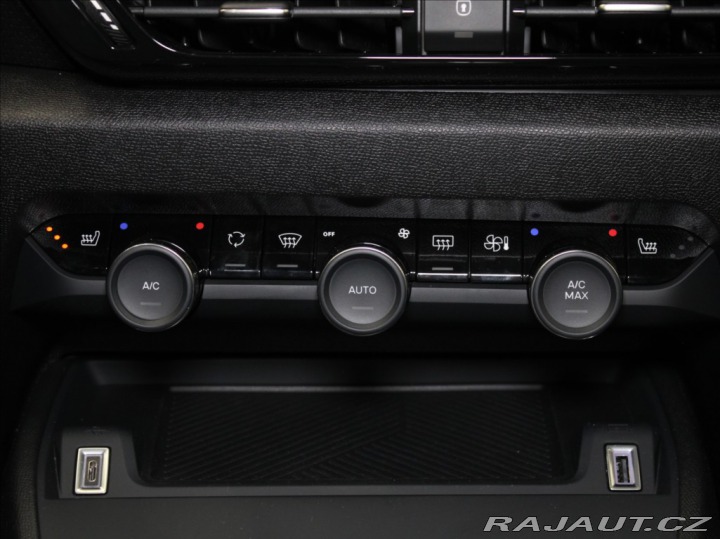 Citroën C4 1,2 PT 96kW AT Shine 12tk 2023