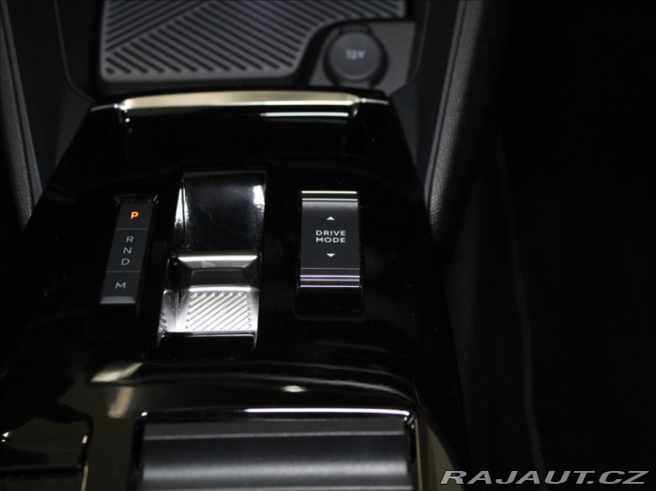 Citroën C4 1,2 PT 96kW AT Shine 12tk 2023