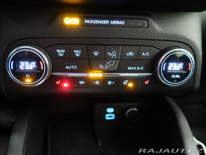 Ford Kuga 2,0 TDCI AUT 4x4 ČR 1 MAJ 2020