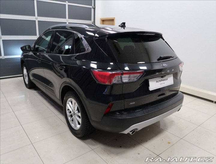 Ford Kuga 2,0 TDCI AUT 4x4 ČR 1 MAJ 2020