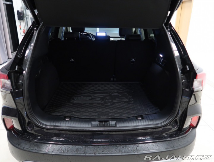 Ford Kuga 2,0 TDCI AUT 4x4 ČR 1 MAJ 2020