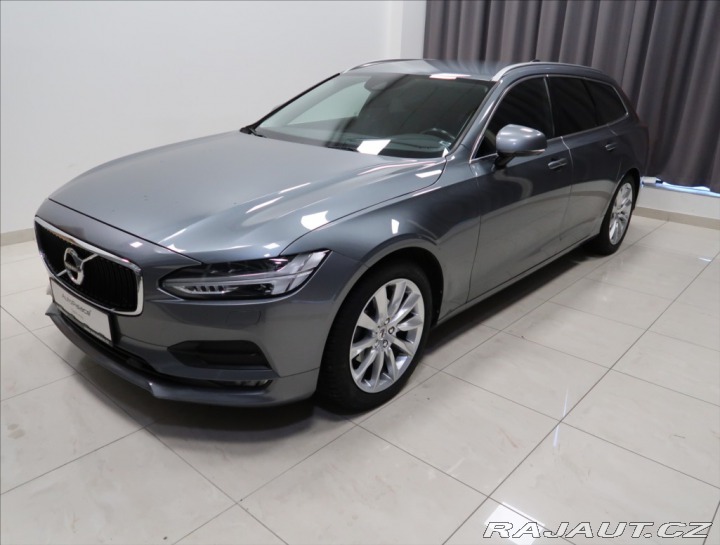 Volvo V90 2,0 D4 AUT NEZ. TOPENÍ 2018