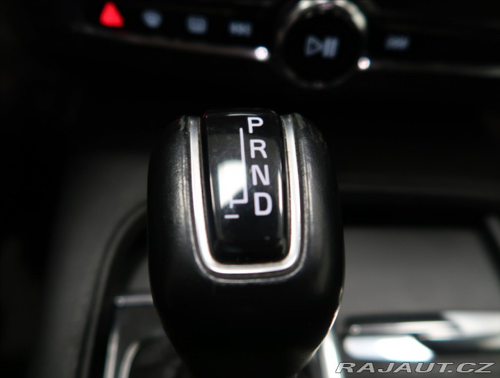 Volvo V90 2,0 D4 AUT NEZ. TOPENÍ 2018