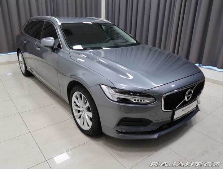 Volvo V90 2,0 D4 AUT NEZ. TOPENÍ 2018