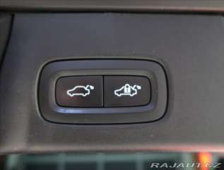 Volvo V90 2,0 D4 AUT NEZ. TOPENÍ 2018