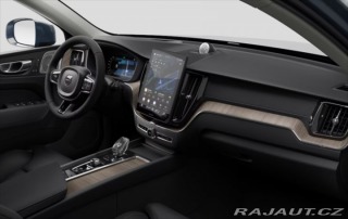 Volvo XC60 2,0 T6  Ultra Bright 2025