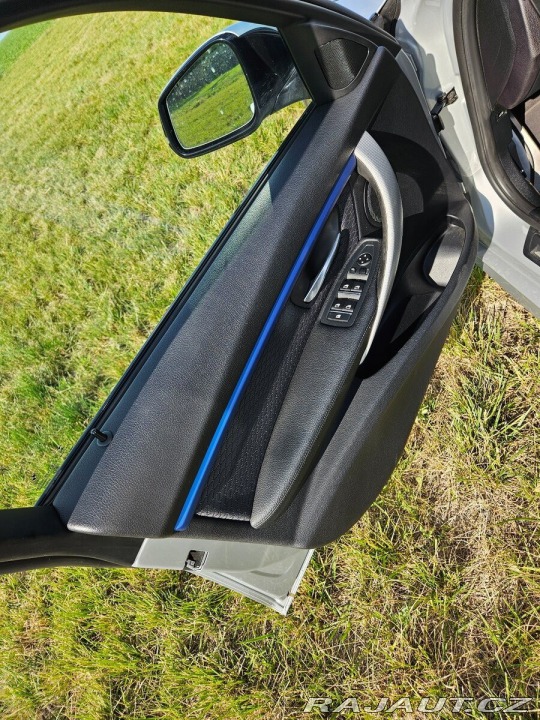 BMW 3 2,0 320d xDrive 1800