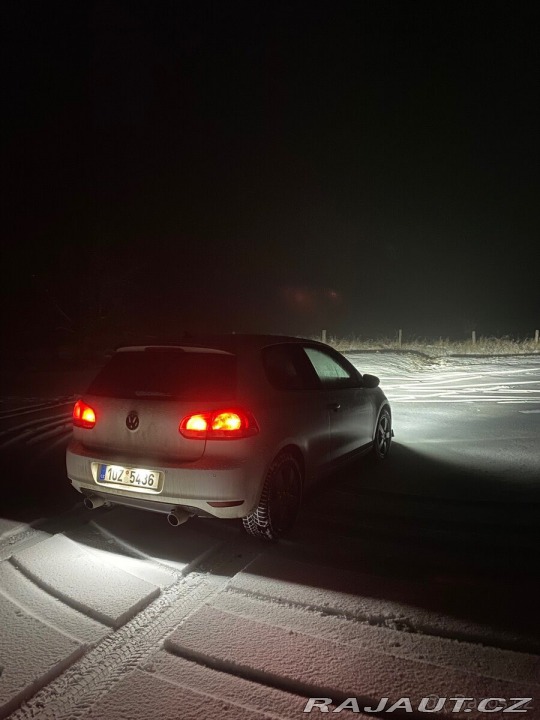 Volkswagen Golf 2,0   6 STAGE 1 2011