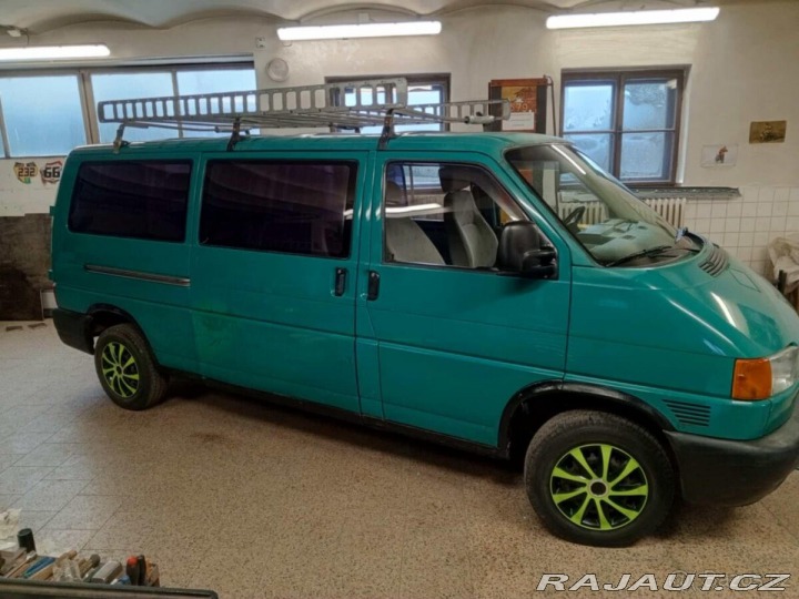 Volkswagen Transporter 2,5   Long 1996