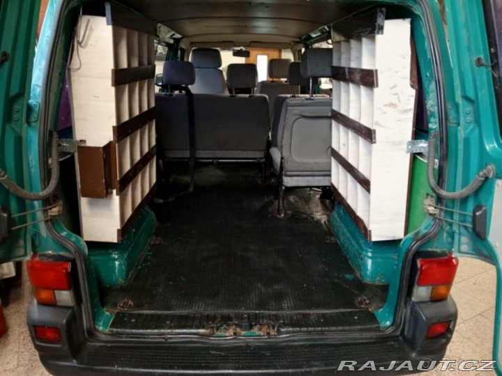 Volkswagen Transporter 2,5   Long 1996