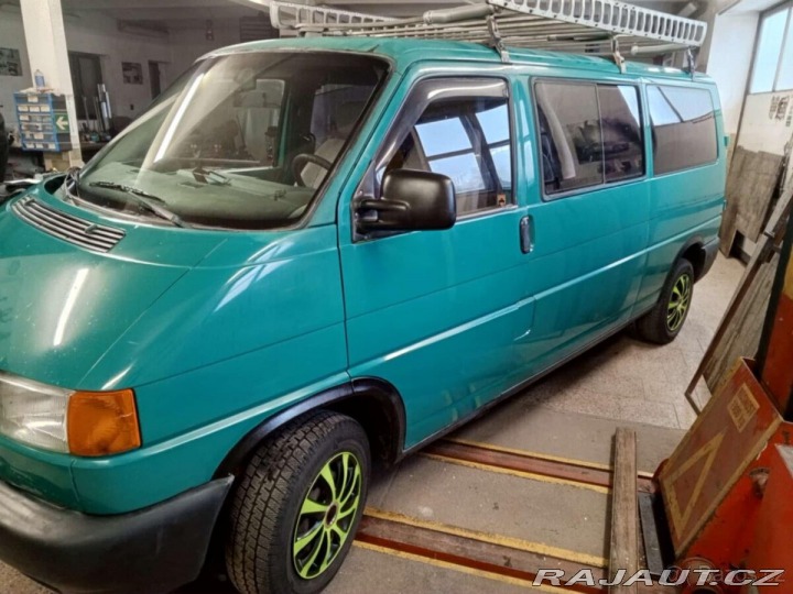 Volkswagen Transporter 2,5   Long 1996
