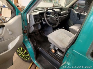 Volkswagen Transporter 2,5   Long 1996