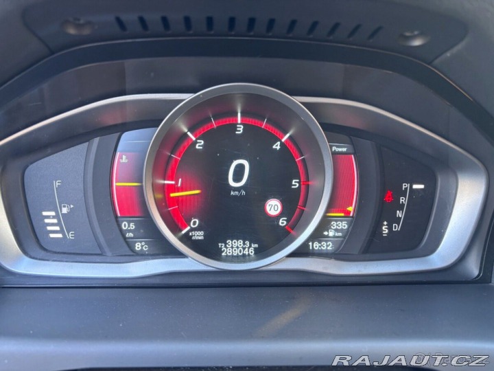 Volvo XC70 2,4   td, 133 kw, 4x4, Cr 2016