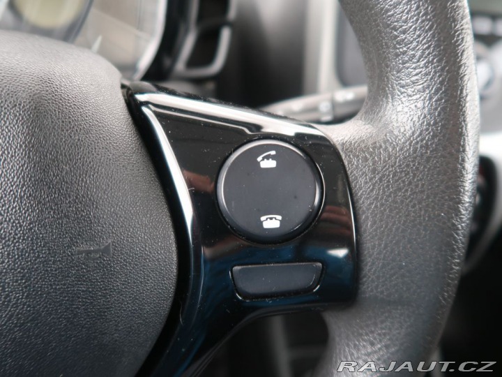 Peugeot 108 1.0VTi,CZ,51kW,Manuál 2015