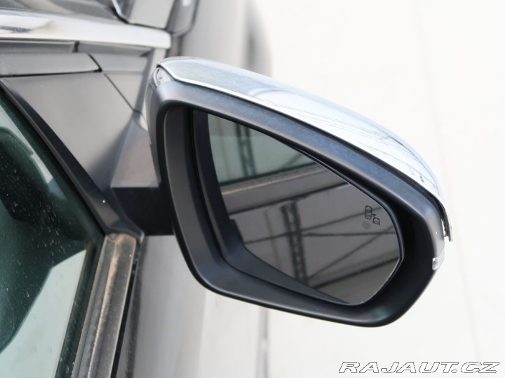 Peugeot 3008 1.2PureTech,96kW,ALLURE,M 2018