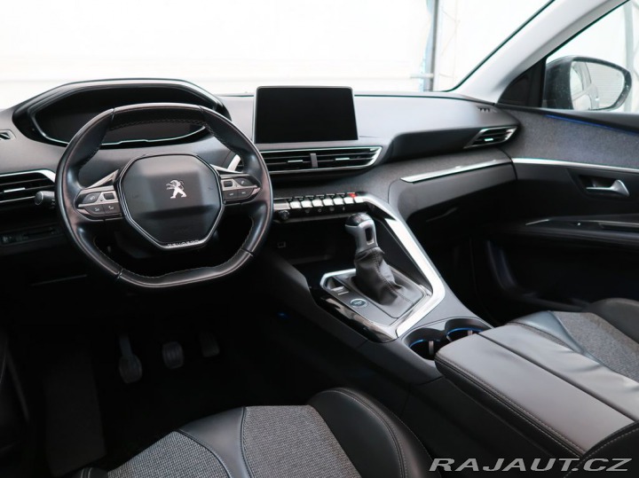 Peugeot 3008 1.2PureTech,96kW,ALLURE,M 2018