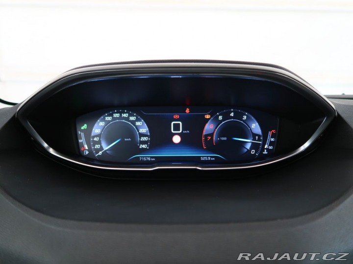 Peugeot 3008 1.2PureTech,96kW,ALLURE,M 2018