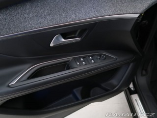 Peugeot 3008 1.2PureTech,96kW,ALLURE,M 2018