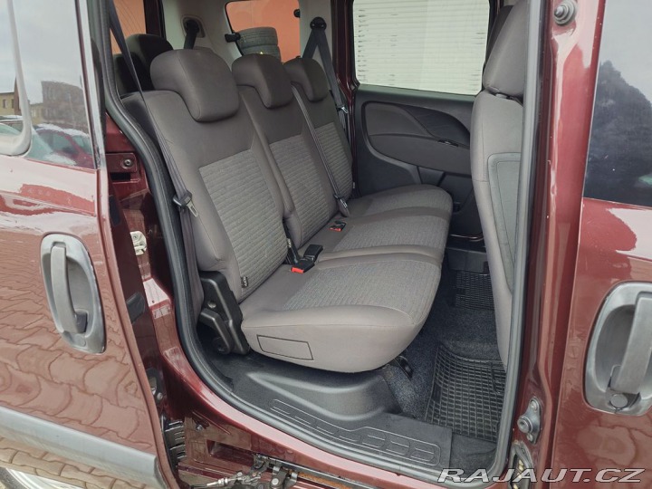 Fiat Dobló 1.4 Lounge 88kW REZERVACE 2015