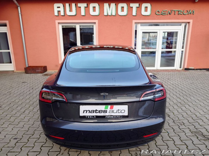 Tesla Model 3 Standard Range Plus 239 k 2021