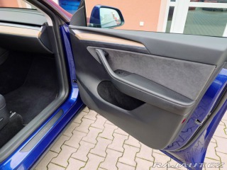 Tesla Model Y Long Range Dual Motor 378 2022