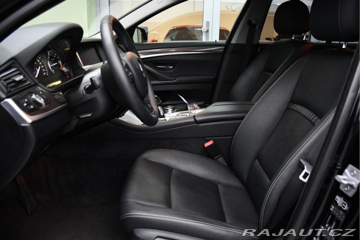 BMW 5 520d xD P.SENZORY ČR 2013