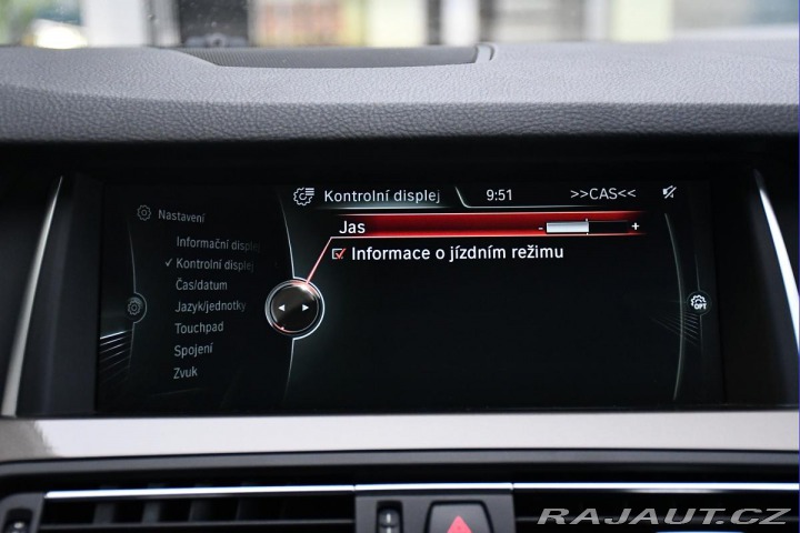 BMW 5 520d xD P.SENZORY ČR 2013