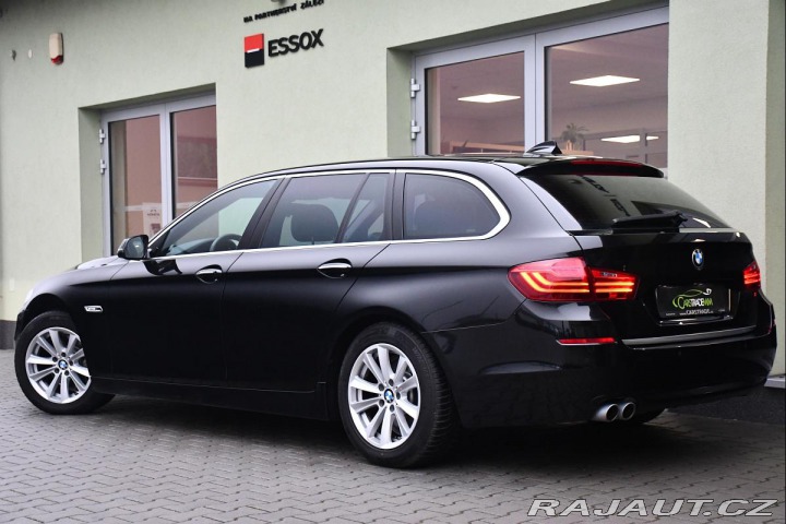 BMW 5 520d xD P.SENZORY ČR 2013