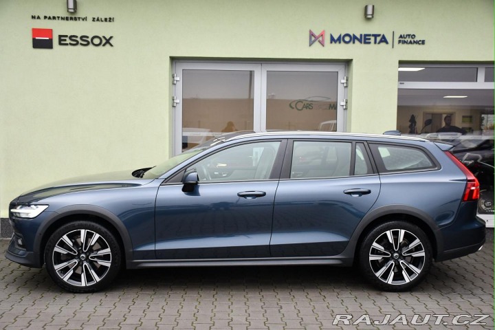 Volvo V60 D4 CROSS COUNTRY AWD PANO 2019