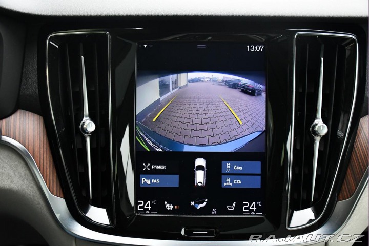 Volvo V60 D4 CROSS COUNTRY AWD PANO 2019