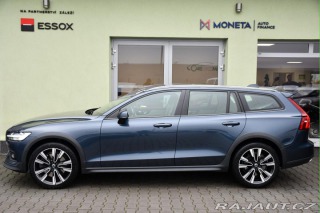 Volvo V60 D4 CROSS COUNTRY AWD PANO 2019