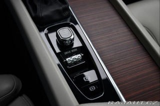 Volvo V60 D4 CROSS COUNTRY AWD PANO 2019