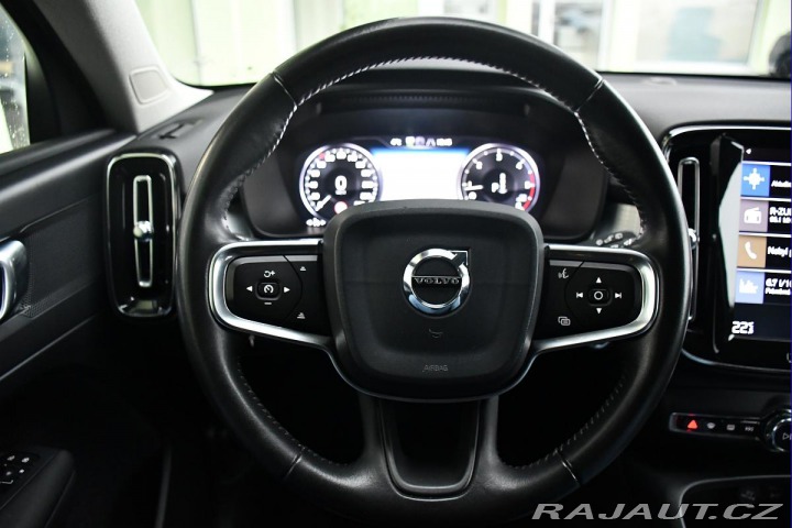 Volvo XC40 D3 VIRTUAL CARPLAY SERV.K 2019