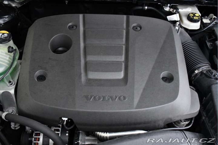 Volvo XC40 D3 VIRTUAL CARPLAY PRAV.S 2019