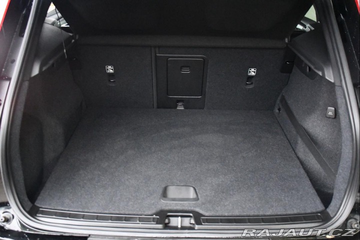 Volvo XC40 D3 VIRTUAL CARPLAY SERV.K 2019