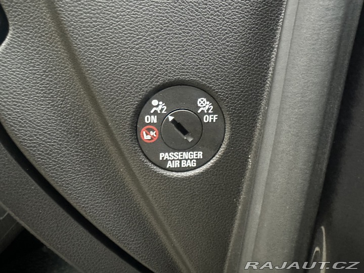 Opel Meriva Meriva 1.3 CDTI 70kW 1Maj 2012