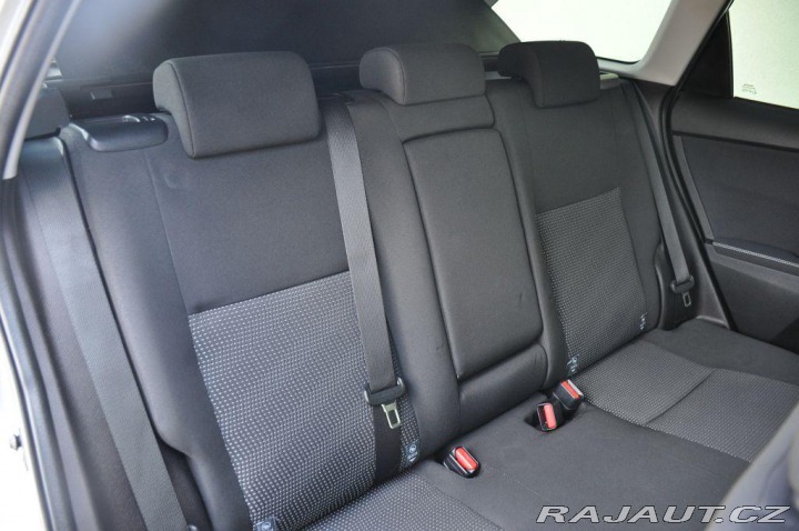 Toyota Auris 1,6I ČR KEYLESS 2xKOLA KA 2013