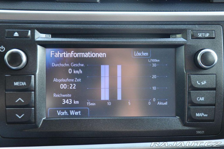 Toyota Auris 1,6I ČR KEYLESS 2xKOLA KA 2013