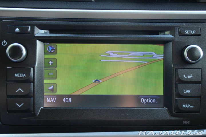 Toyota Auris 1,6I ČR KEYLESS 2xKOLA KA 2013