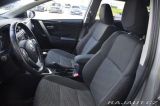 Toyota Auris 1,6I ČR KEYLESS 2xKOLA KA 2013