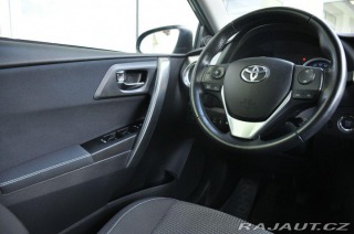 Toyota Auris 1,6I ČR KEYLESS 2xKOLA KA 2013