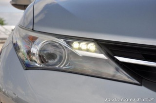 Toyota Auris 1,6I ČR KEYLESS 2xKOLA KA 2013