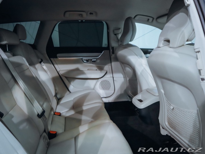 Volvo V90 D5 Momentum 173 kW AWD 2018