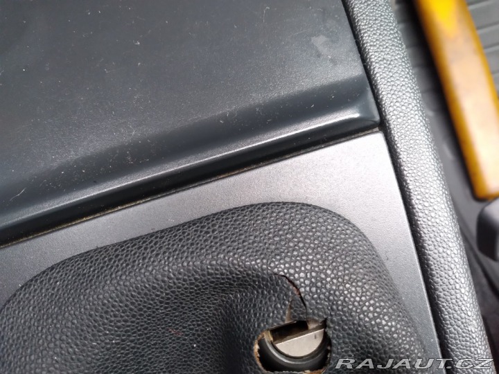 Škoda Fabia combi 1.2 12V HTP 47kW 2006