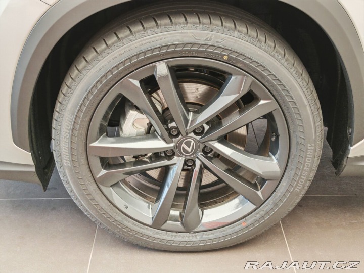 Lexus Ostatní modely NX 450h plus Executive TOP 450H 2025
