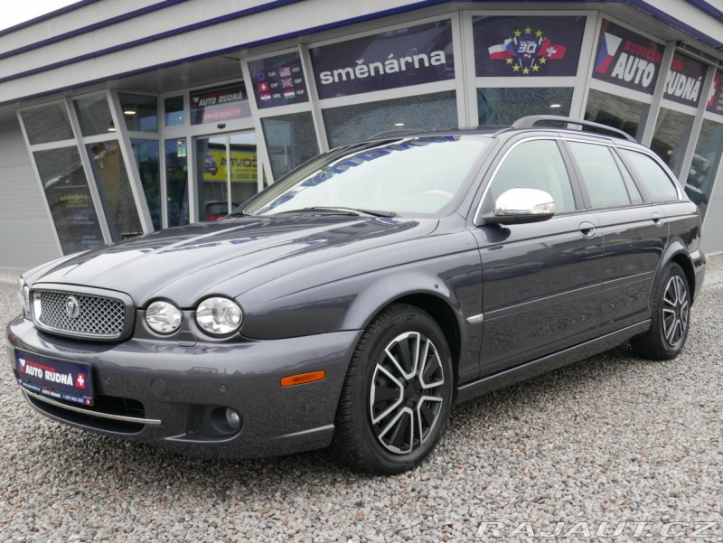 Jaguar X-Type 3,0L V6 4x4 REZERVACE