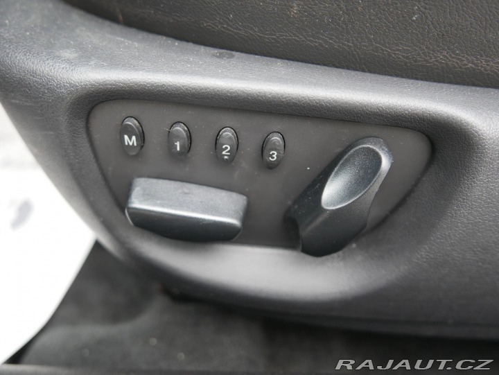 Jaguar X-Type 3,0L V6 4x4 REZERVACE 2010