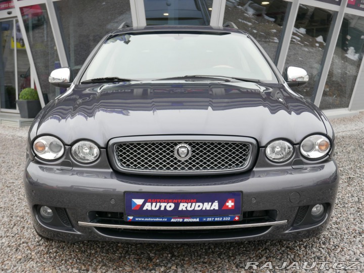 Jaguar X-Type 3,0L V6 4x4 REZERVACE 2010