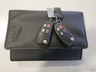 Jaguar X-Type 3,0L V6 4x4 REZERVACE 2010