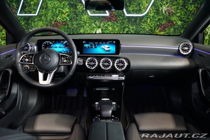 Mercedes-Benz A 180d*LED*ZÁRUKA*CAMERA* 2021